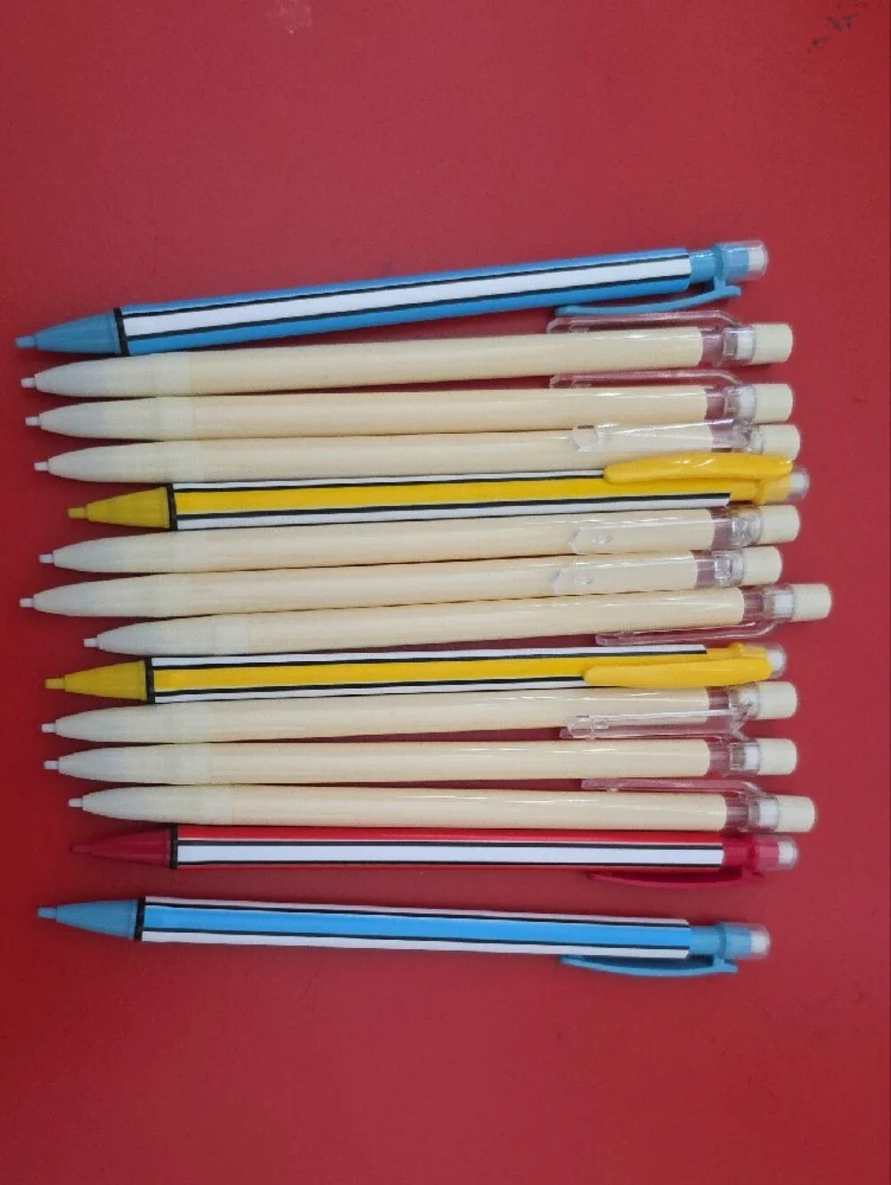 14 pc random colors mechanical pencils; 0.7mm lead
